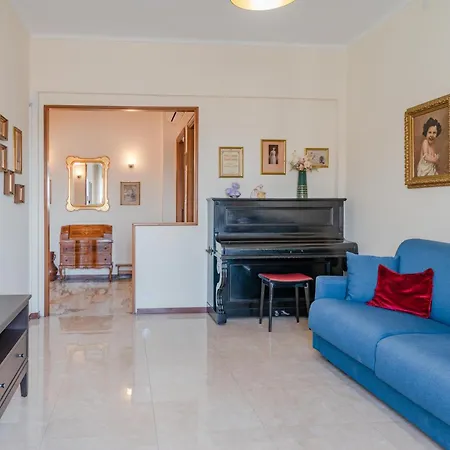 Casa Galluzzi, Ac