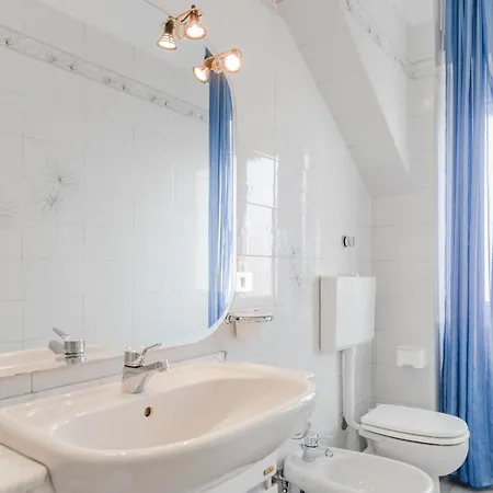 Casa Galluzzi, Ac Apartment