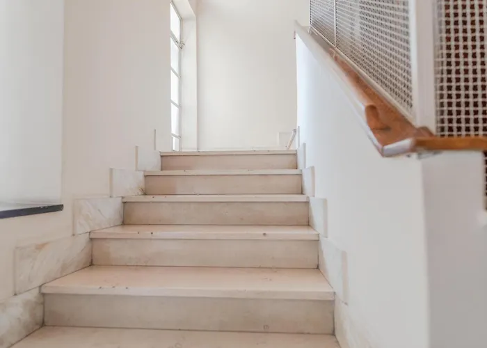 Casa Galluzzi, Ac Daire *