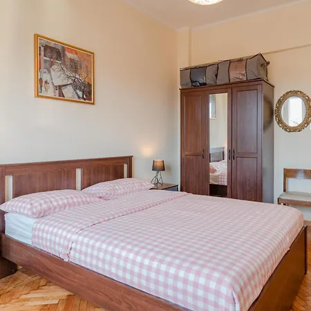 Casa Galluzzi, Ac Apartman Torino